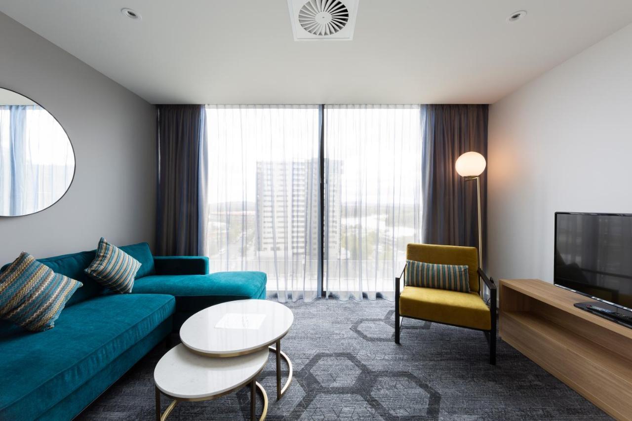 Mercure Canberra Belconnen Екстериор снимка
