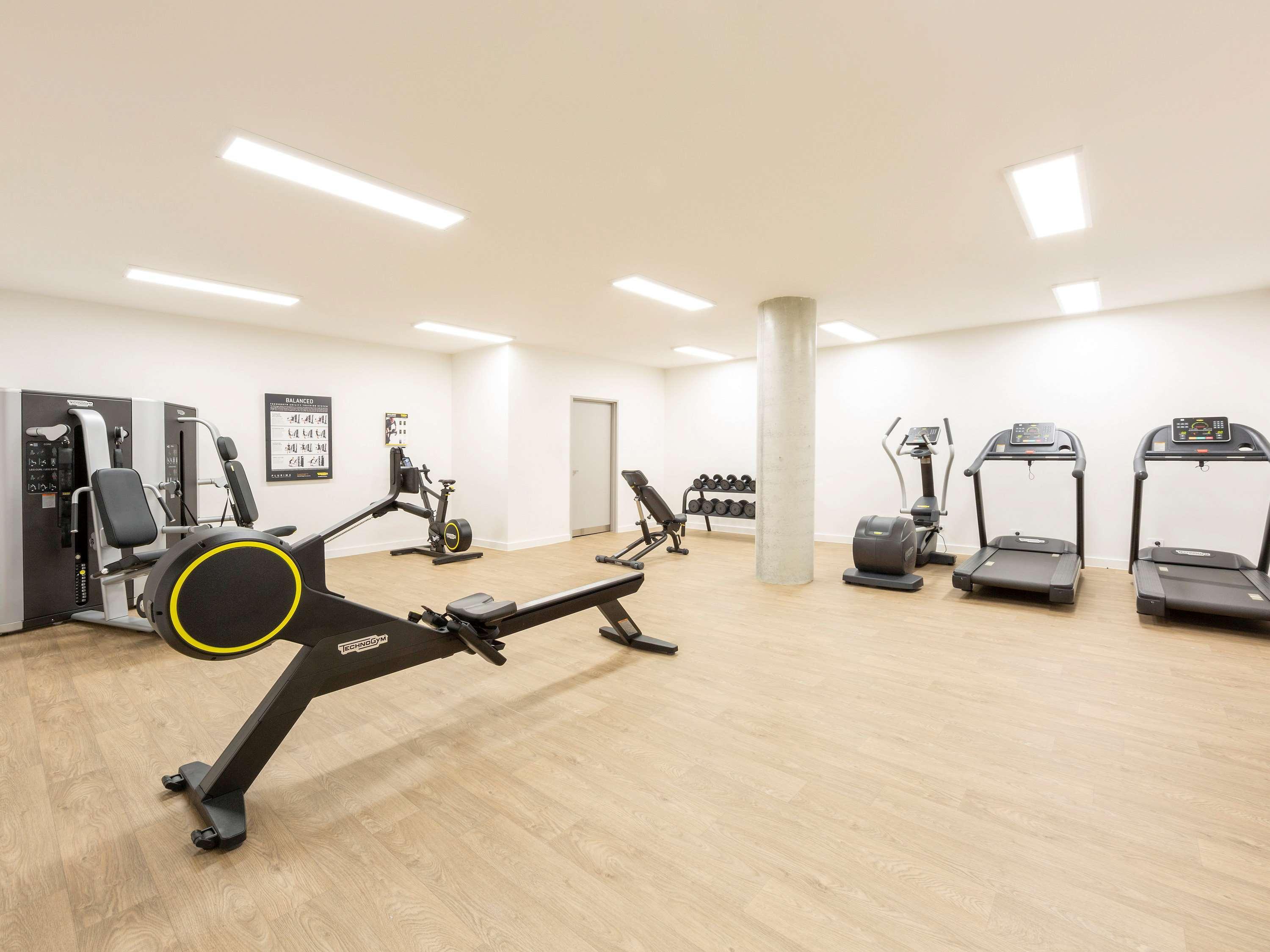 Mercure Canberra Belconnen Екстериор снимка
