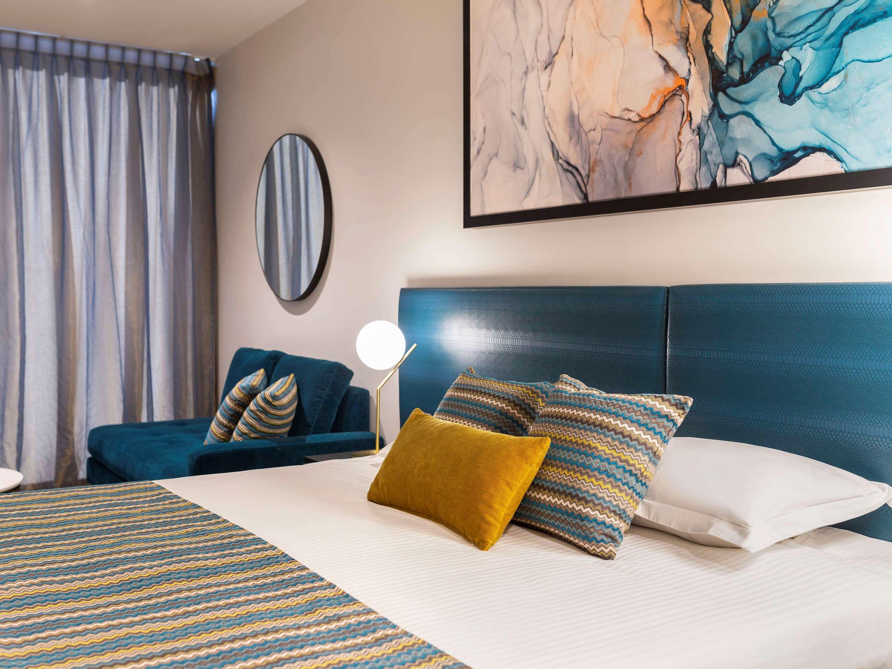 Mercure Canberra Belconnen Екстериор снимка