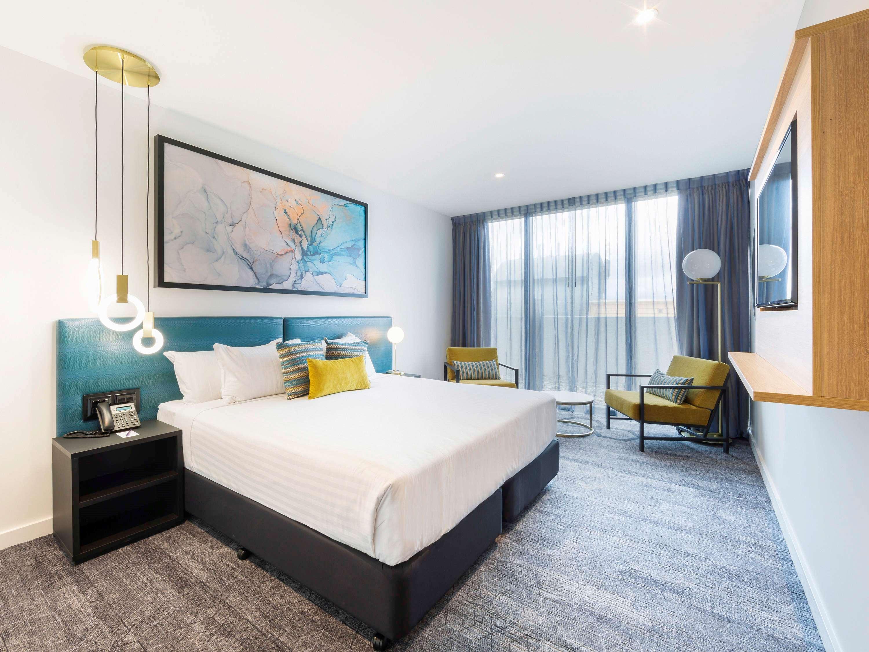 Mercure Canberra Belconnen Екстериор снимка