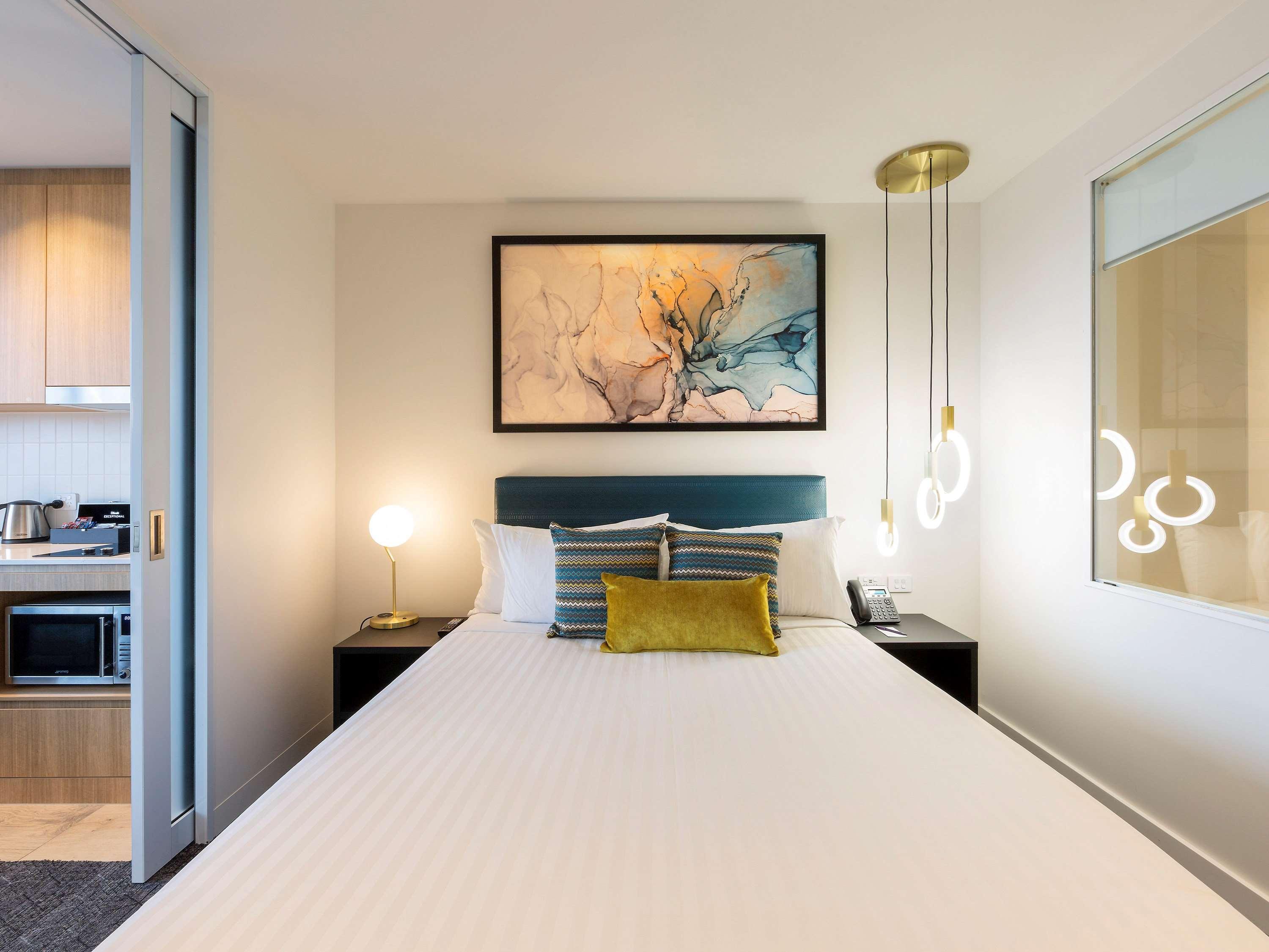 Mercure Canberra Belconnen Екстериор снимка