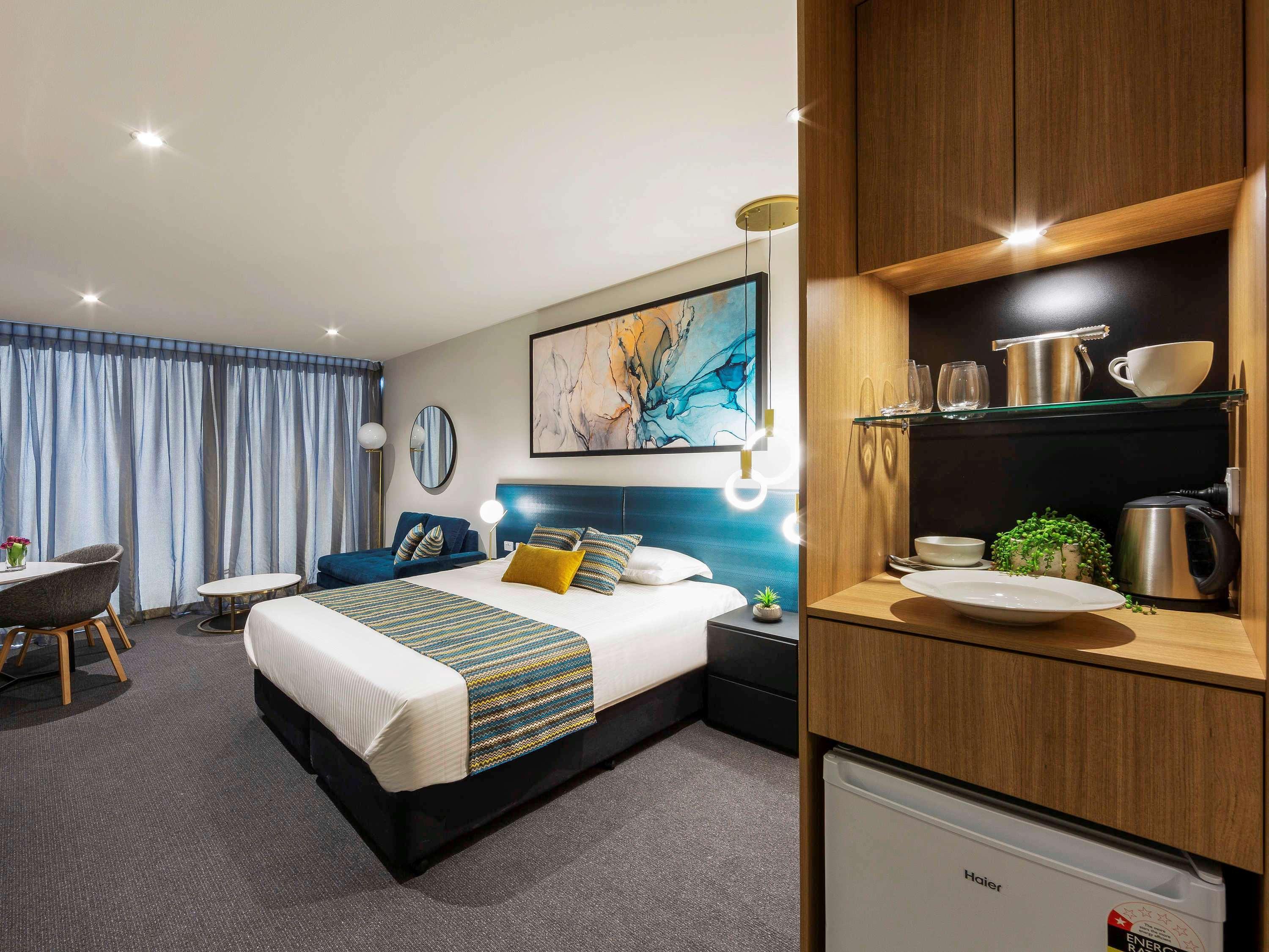Mercure Canberra Belconnen Екстериор снимка