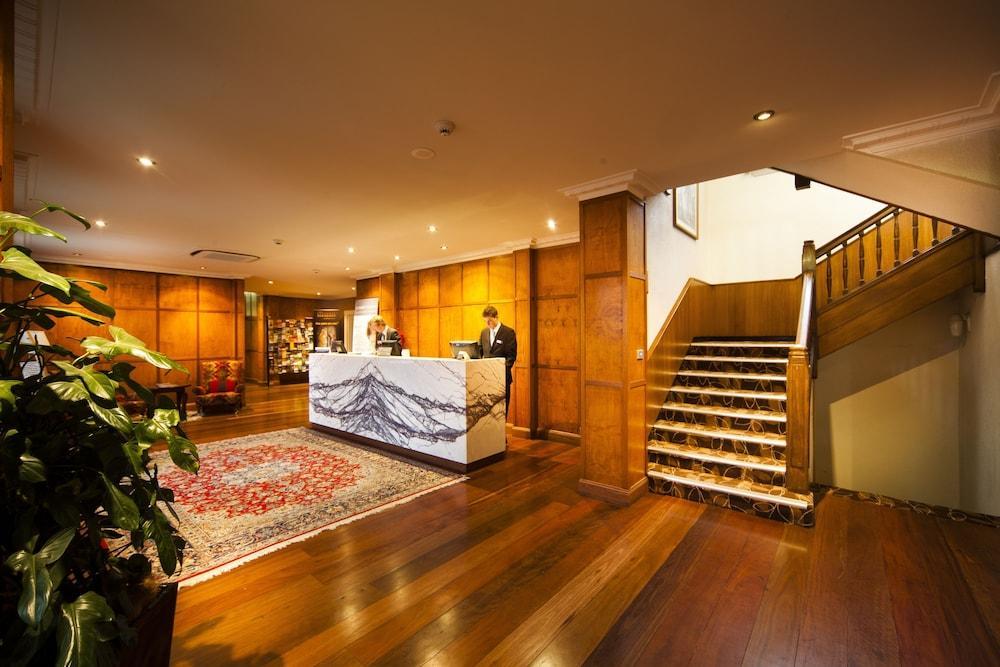 Mercure Canberra Belconnen Екстериор снимка