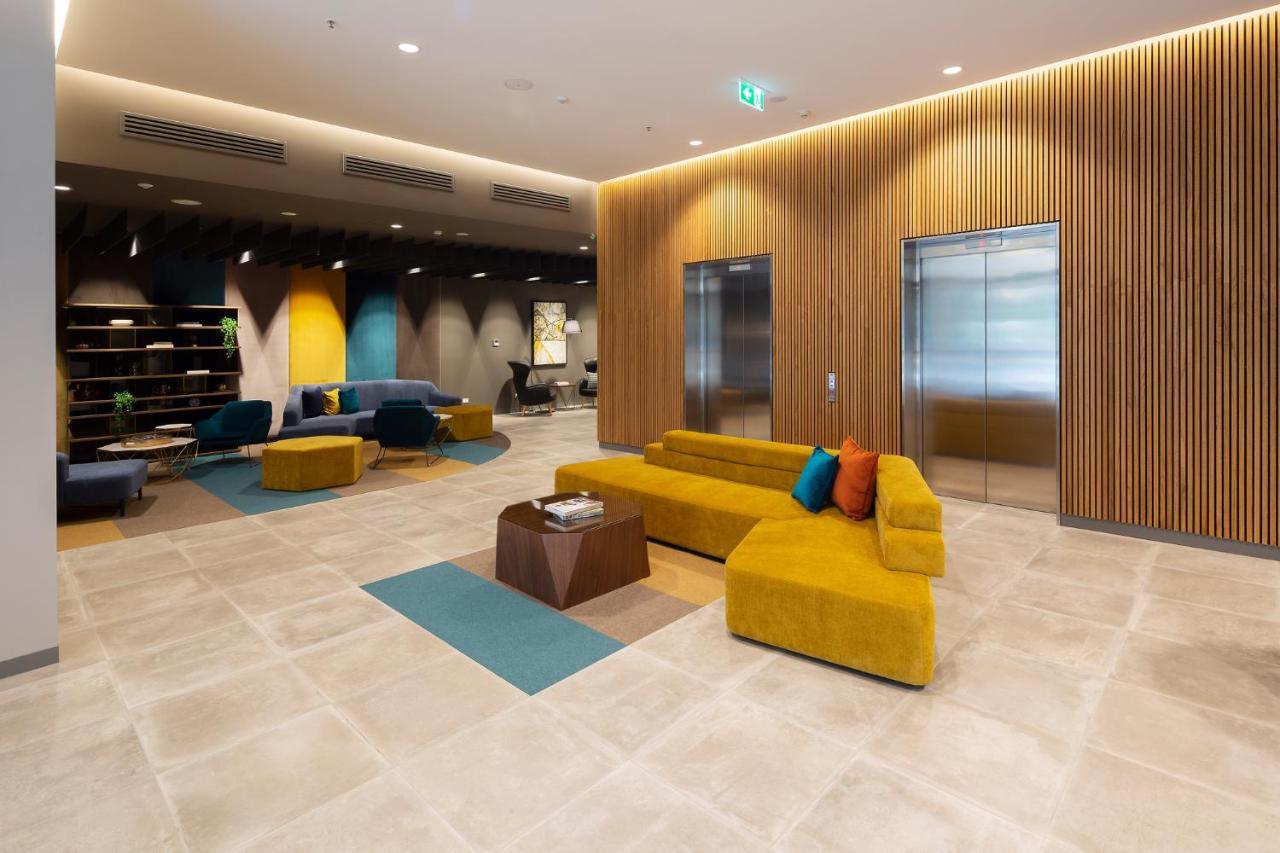 Mercure Canberra Belconnen Екстериор снимка
