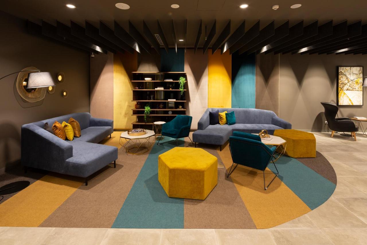 Mercure Canberra Belconnen Екстериор снимка