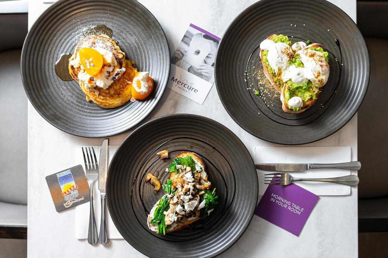 Mercure Canberra Belconnen Екстериор снимка