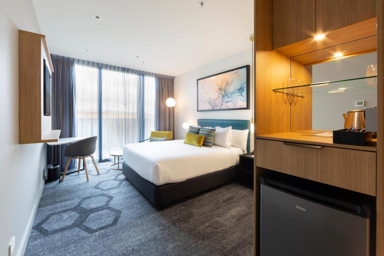 Mercure Canberra Belconnen Екстериор снимка